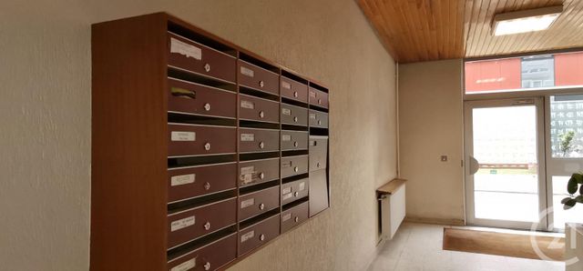 Appartement F3 à vendre - 3 pièces - 69.15 m2 - PARIS - 75014 - ILE-DE-FRANCE - Century 21 L.D. Vallée De Chevreuse Appartement F3 à vendre - 3 pièces - 69.15 m2 - PARIS - 75014 - ILE-DE-FRANCE - Century 21 L.D. Vallée De Chevreuse