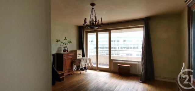 Appartement F3 à vendre - 3 pièces - 69.15 m2 - PARIS - 75014 - ILE-DE-FRANCE - Century 21 L.D. Vallée De Chevreuse Appartement F3 à vendre - 3 pièces - 69.15 m2 - PARIS - 75014 - ILE-DE-FRANCE - Century 21 L.D. Vallée De Chevreuse