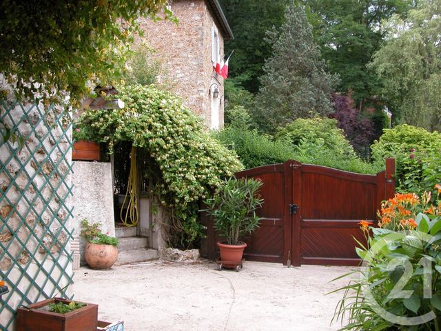 Afficher la photo en grand maison à vendre - 3 pièces - 91.32 m2 - ST FORGET - 78 - ILE-DE-FRANCE - Century 21 L.D. Vallée De Chevreuse