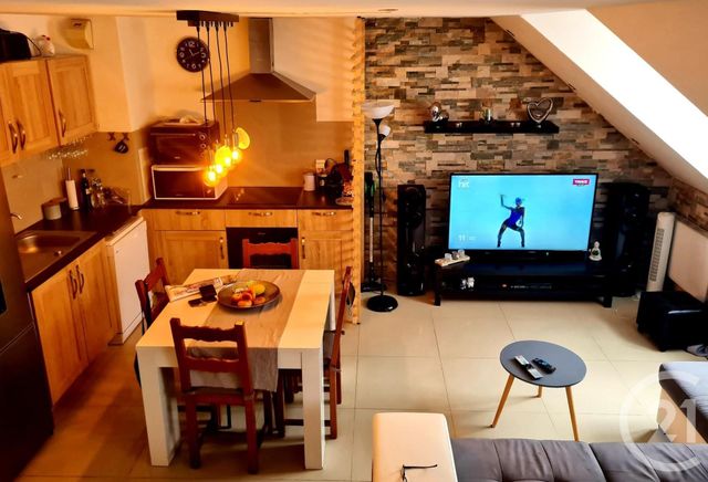 Afficher la photo en grand Appartement F2 à vendre - 2 pièces - 40.39 m2 - CHEVREUSE - 78 - ILE-DE-FRANCE - Century 21 L.D. Vallée De Chevreuse