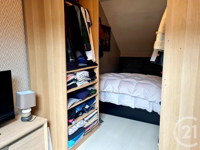 Afficher la photo en grand Appartement F2 à vendre - 2 pièces - 40.39 m2 - CHEVREUSE - 78 - ILE-DE-FRANCE - Century 21 L.D. Vallée De Chevreuse