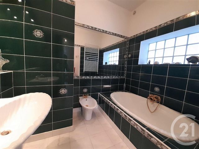 maison à vendre - 9 pièces - 232.18 m2 - ST REMY LES CHEVREUSE - 78 - ILE-DE-FRANCE - Century 21 Vallée De Chevreuse