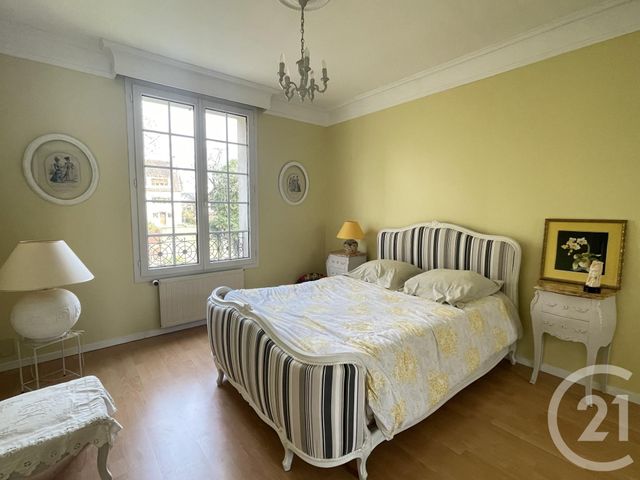 maison à vendre - 9 pièces - 232.18 m2 - ST REMY LES CHEVREUSE - 78 - ILE-DE-FRANCE - Century 21 Vallée De Chevreuse