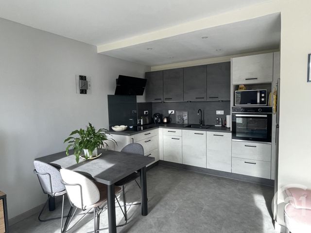 Appartement F2 à vendre - 2 pièces - 45.01 m2 - CHEVREUSE - 78 - ILE-DE-FRANCE - Century 21 Vallée De Chevreuse