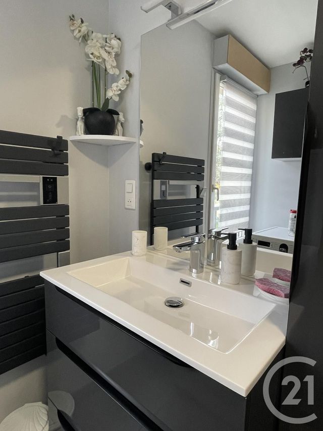 Appartement F2 à vendre - 2 pièces - 45.01 m2 - CHEVREUSE - 78 - ILE-DE-FRANCE - Century 21 Vallée De Chevreuse